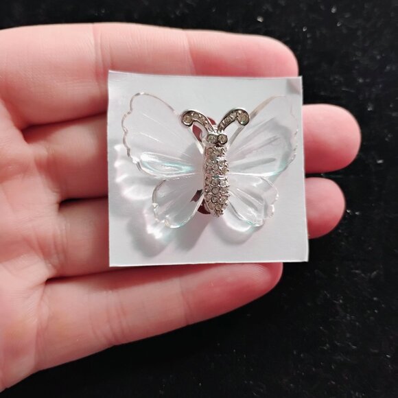 Butterfly brooch - Picture 1 of 3